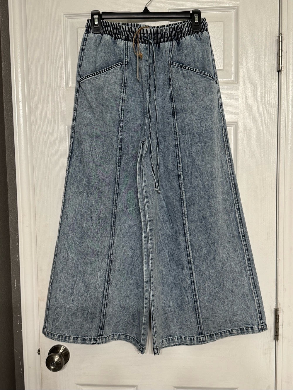 Sage + Fig Women's Wide-Leg Pants in Blue Denim - Small